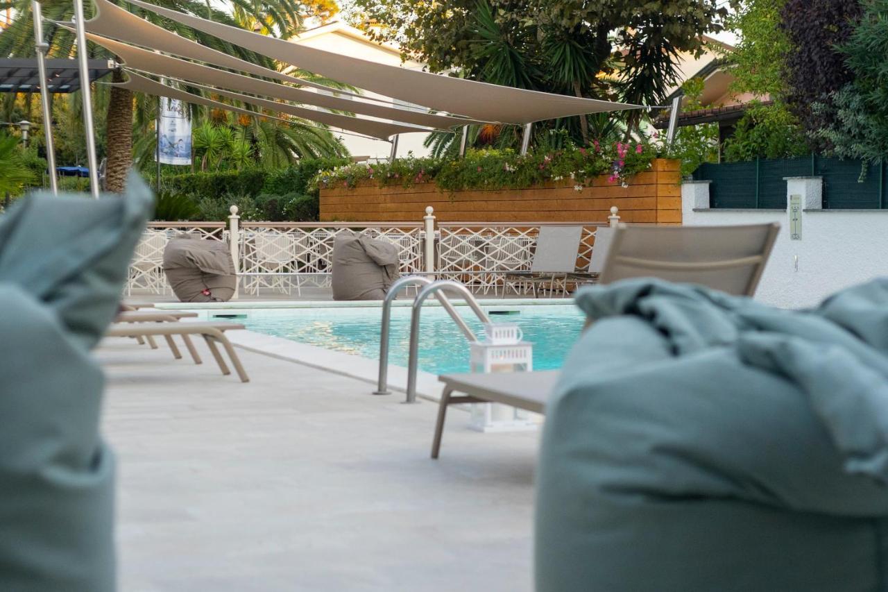 Hotel Tarabella Форте-деи-Марми Экстерьер фото