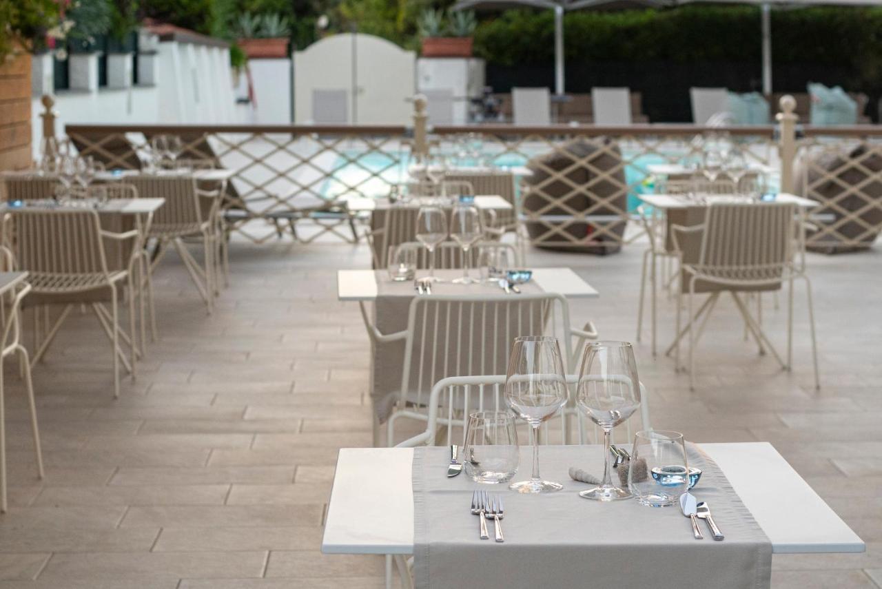 Hotel Tarabella Форте-деи-Марми Экстерьер фото